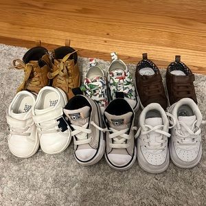 Lightly used size 4 infant shoes